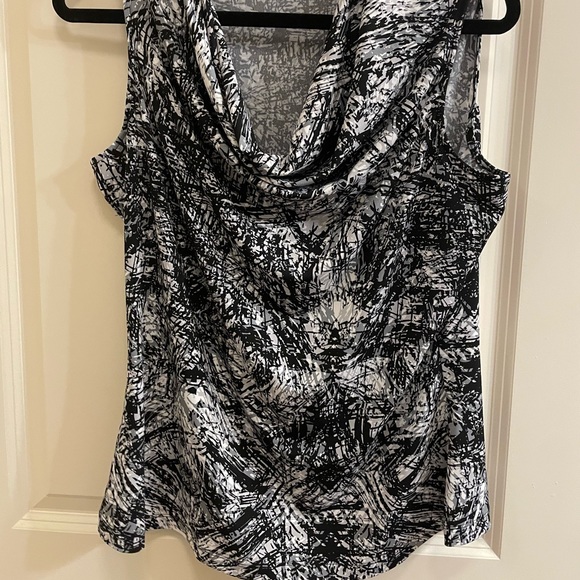 Black and white scoop neck blouse - size L - Picture 1 of 2